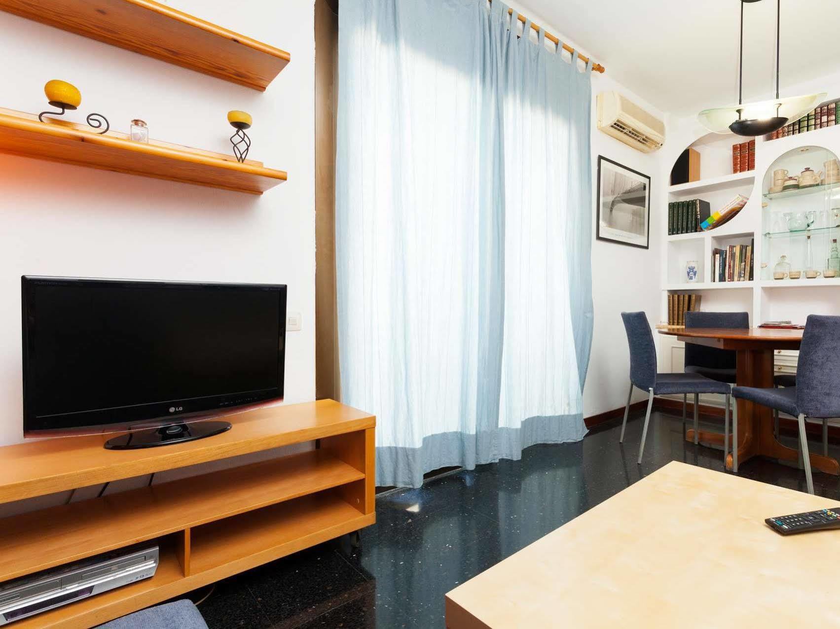 Short Stay Group Gracia Serviced Apartments Barcelona Zewnętrze zdjęcie