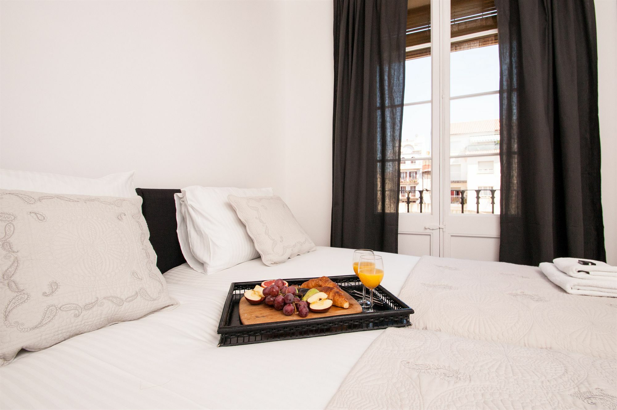 Short Stay Group Gracia Serviced Apartments Barcelona Zewnętrze zdjęcie